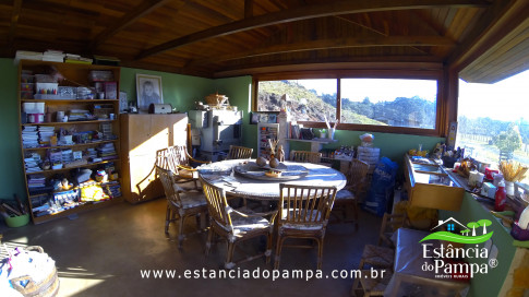 DOS EÓLICOS VIRA P FAZENDA_Moment.00_08_19_02.Quadro458_c91ed7cbdfc36c82401eb66581a5d4cb0441090f.jpg